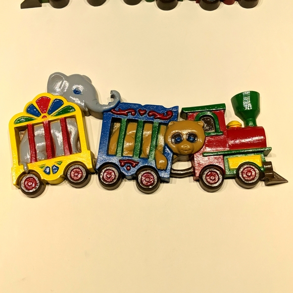 Burwood Circus Train theme set of 2 wall hangings - Picture 3 of 7